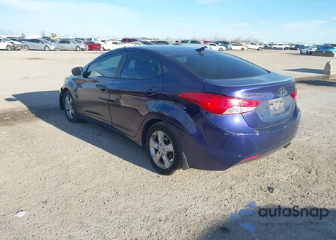 2013 Hyundai Elantra Gls z USA, uszkodzony, nr VIN 5NPDH4AE1DH426638